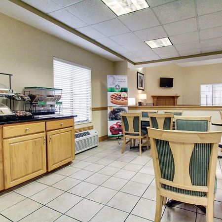 Columbia Inn & Suites Extérieur photo