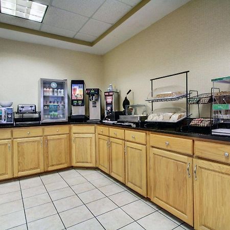 Columbia Inn & Suites Extérieur photo